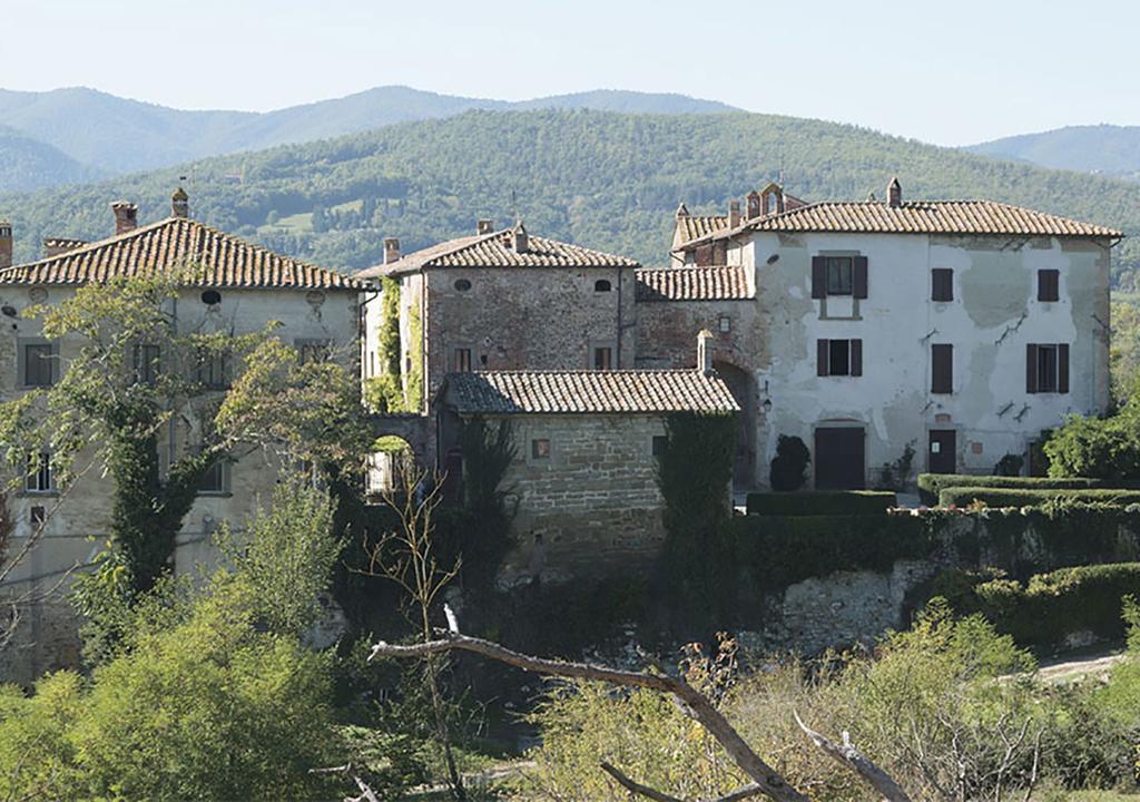 Locanda Al Castello Di Sorci อันกิอารี ภายนอก รูปภาพ